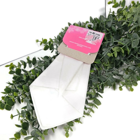 Armando Caruso New Embroidered White w/ Purple Flowers 100% Cotton Handerchief - Picture 3 of 3